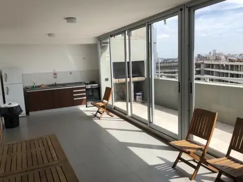 Avenida Balbin 2500, Piso 1