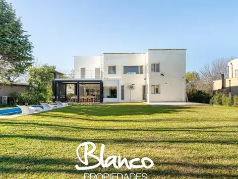 San Isidro Labrador 5600