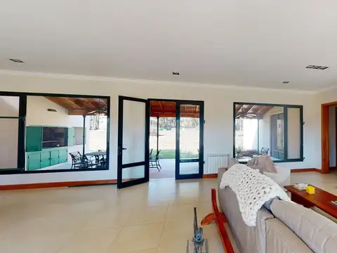 Casa en Venta en Baradero, USD 398.000