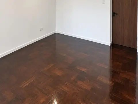 Departamento en Venta 70 años