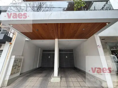 Departamento 6 ambientes con 2 baños