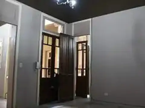 Depto Tipo Casa en Alquiler en Caballito, $ 1.400.000