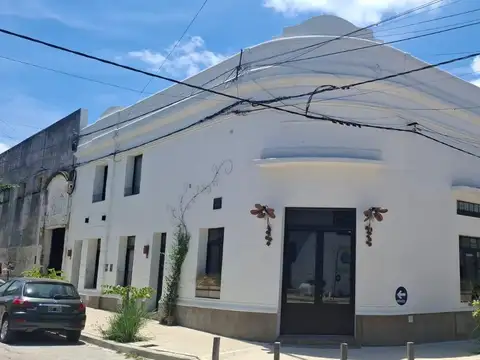 Local en Gualeguaychu