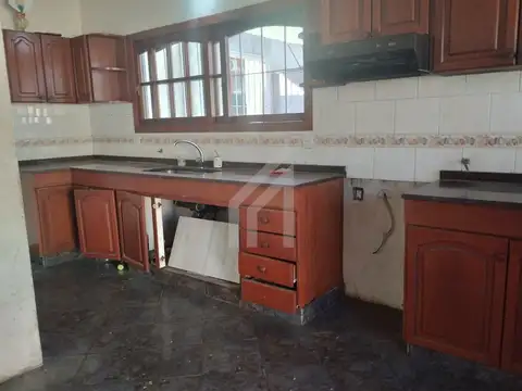 Depto Tipo Casa en Venta de 4 dormitorios