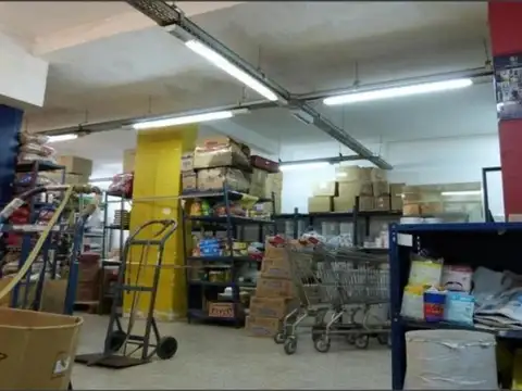 Local en Monserrat ideal Minimercado