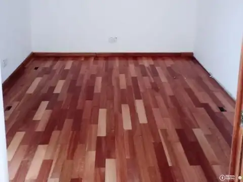 Oficina en venta / alquiler en Bureau Pilar