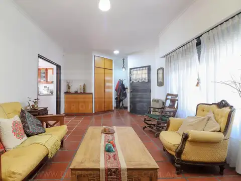 Casa en Venta en Olivos, USD 279.000