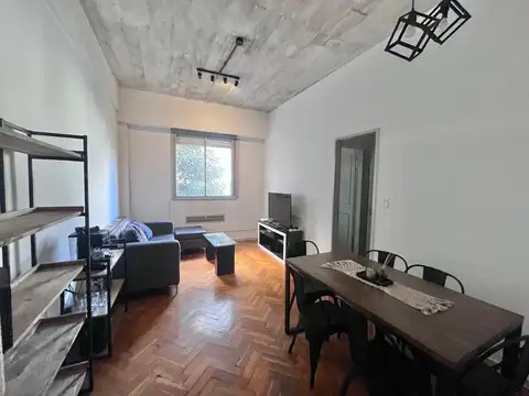 Venta departamento 2 amb con escritorio- Monserrat