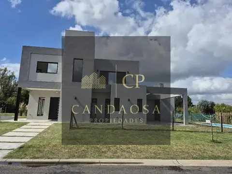 MLM. Increíble casa en Barrio Santa Elisa, Pilar del Este