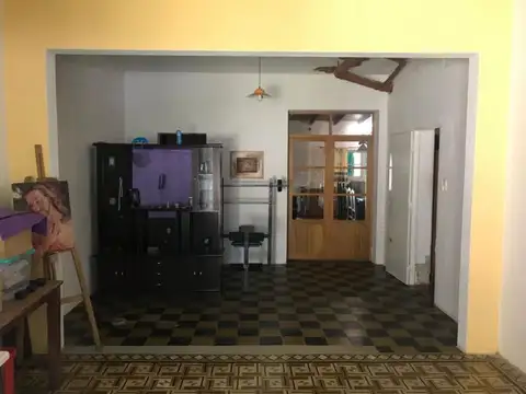 Casa 6 ambientes con 3 baños