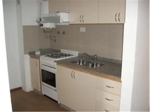 Balcarce 622 , Piso PB