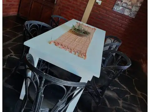 Casa en Venta con 6 cocheras