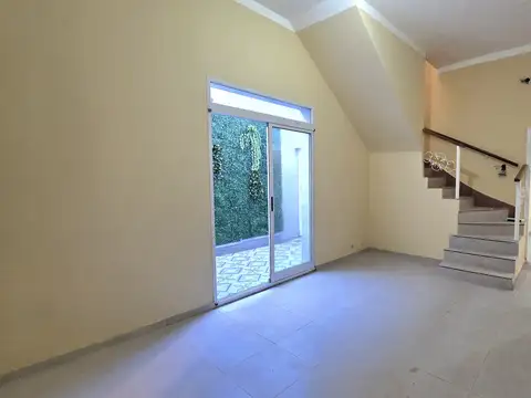 Depto Tipo Casa en Venta al Sur