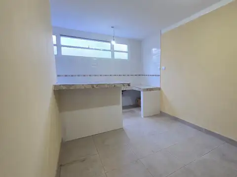 Depto Tipo Casa en Venta en Centro / Microcentro, USD 90.000