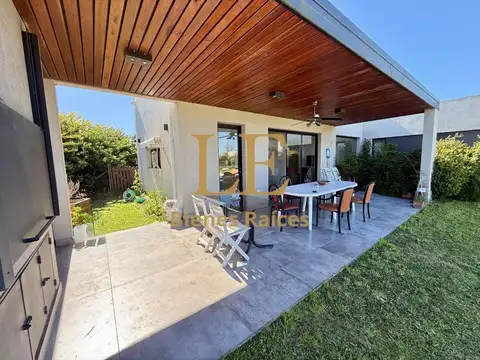 Casa en Venta en Haras Santa María, USD 265.000