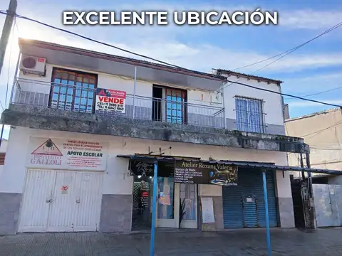 VENDO CASA CON 2 LOCALES