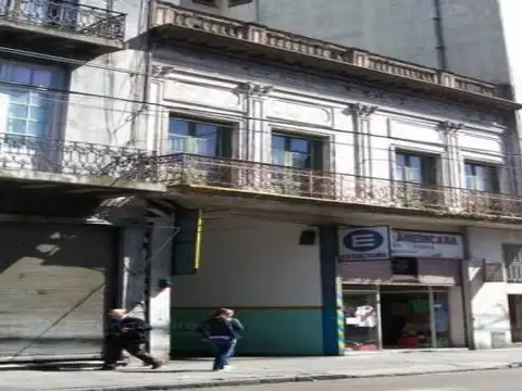 URQUIZA GRAL. 100