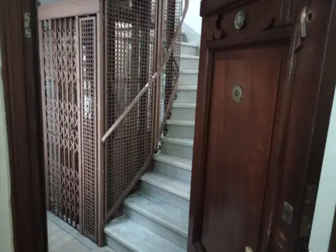 Jose maria moreno 100, Piso 3