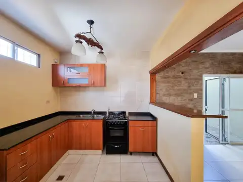 Depto Tipo Casa en Venta al Este