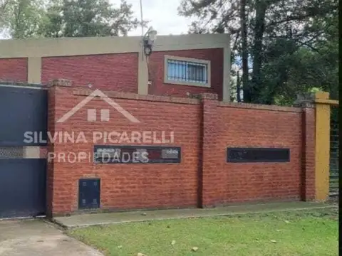 Casa Chalet  en Venta en Tortuguitas, Malvinas Argentinas, G.B.A. Zona Norte