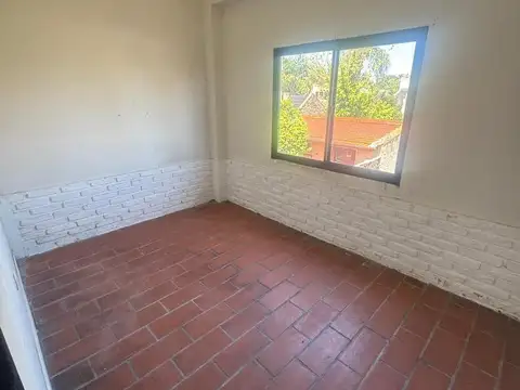 Departamento en Alquiler en Moron, $ 750.000