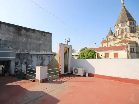 Depto Tipo Casa en Venta de 4 ambientes