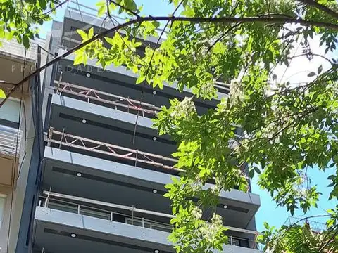 VENTA  4 ambientes en Las Cañitas. Cochera Opcional.