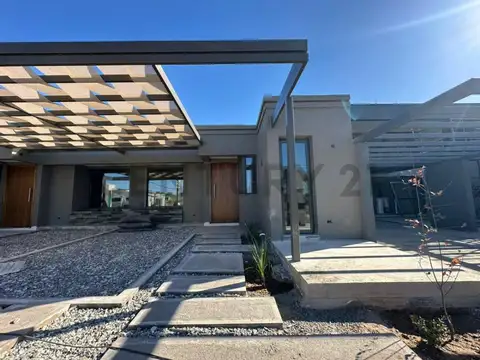 Casa PH a estrenar en Barrio Privado Las Acacias – Godoy Cruz