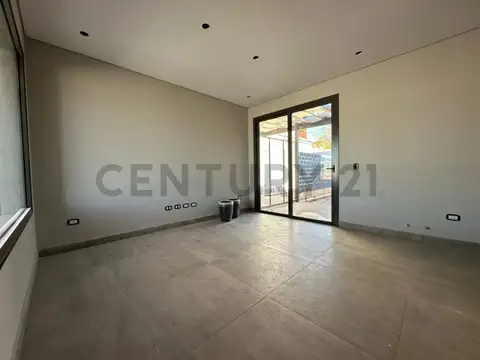 La Plata 500, Piso 0