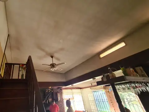 Casa en Venta con 7 cocheras