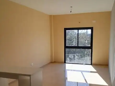 Departamento en Alquiler en San Justo, $ 450.000