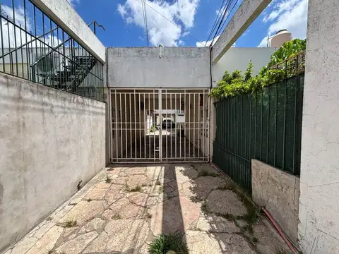 Berón de Astrada 1600