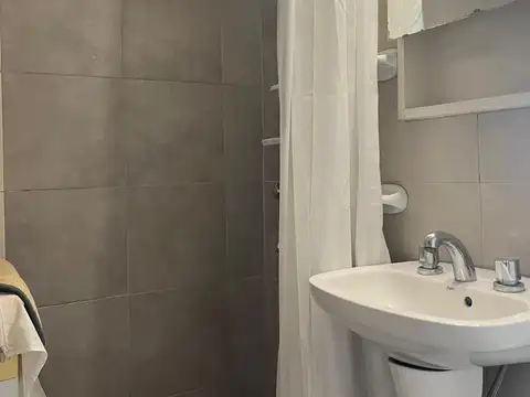 Departamento en Alquiler en Balvanera, $ 550.000