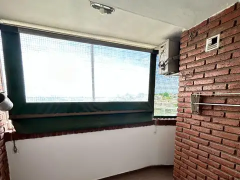 Departamento 4 ambientes con 1 baño