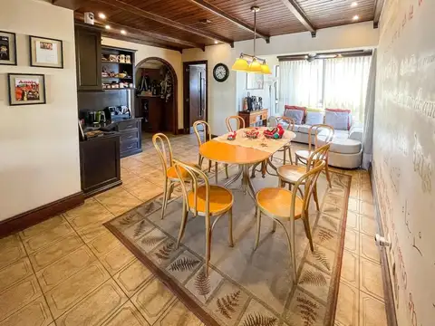 Departamento en Venta con 2 cocheras