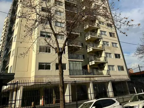 VENTA DEPARTAMENTO 2 AMBIENTES - BELGRANO CHICO - TORRE HUSARES - COCHERA - AMENITIES - SEGURIDAD
