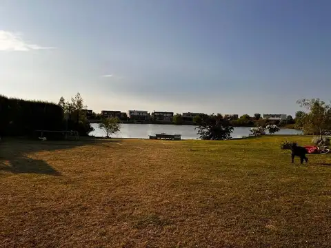 Terreno en Venta en El Cantón - Barrio Puerto, USD 140.000