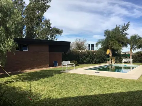Casa en venta Fincas del sur 2 zona sur