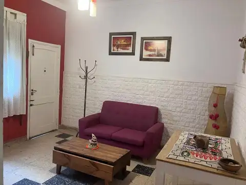 Depto Tipo Casa en Venta en Monte Castro, USD 125.000