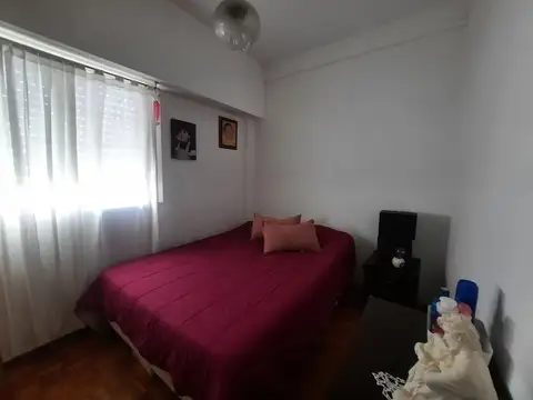 Departamento 3 amb con patio y balcón