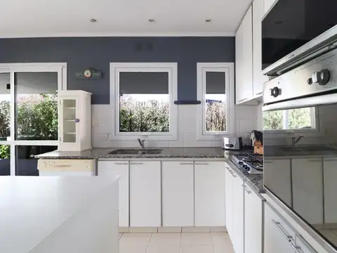Casa en Alquiler de 3 dormitorios