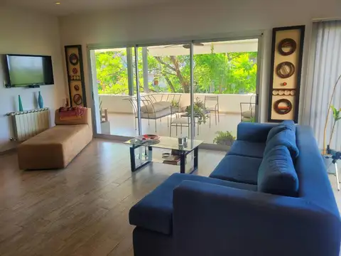 Casa en Venta en La Rufina, USD 465.000