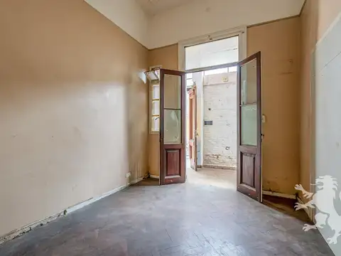 Casa en Venta en Chacarita, USD 310.000