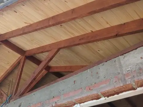 Casa 3 ambientes con 1 baño