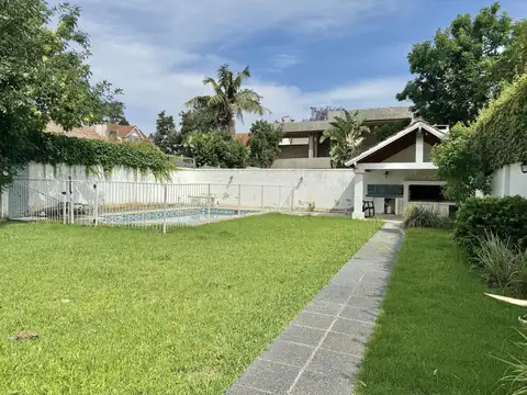 Casa en Alquiler al Norte