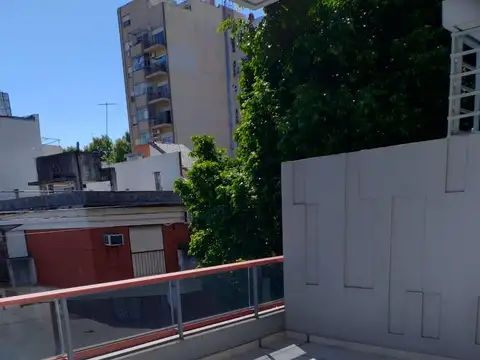 Rawson 100, Departamento Monoambiente con Balcón Terraza, Edificio con Pileta, Almagro