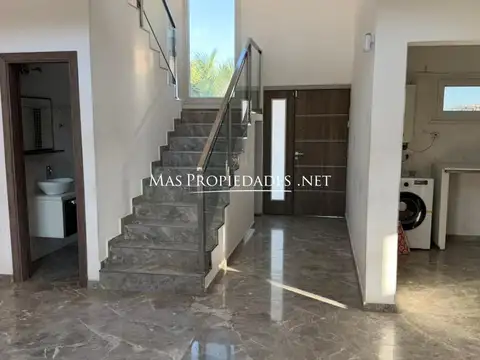 Casa en Alquiler en Lagos De Canning, USD 3.700