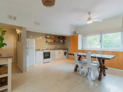 VENTA PH 4 AMBIENTES 1° PISO X ESCALERA C/TERRAZA PROPIA EN BANFIELD OESTE