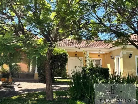 Barrio Cerrado  El Resuello