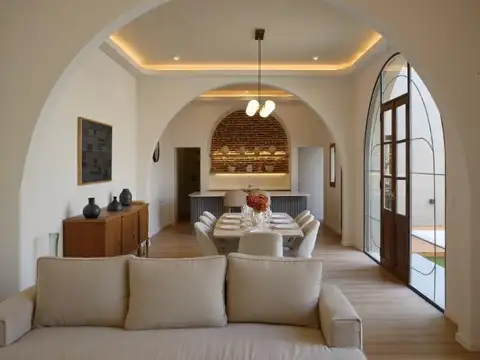 Casa 4 ambientes con 3 baños